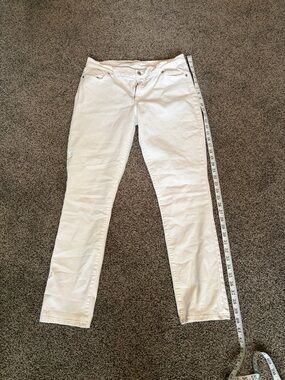 Old Navy White Cropped Ankle Jeans